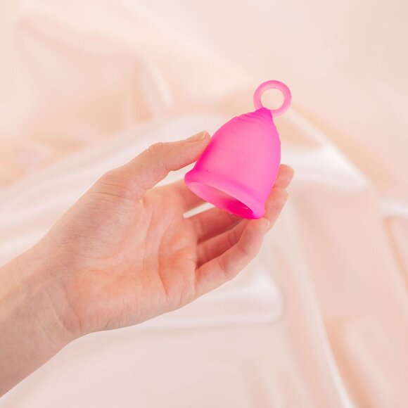 Frida's Menstrual Cup Trio: 3 Sizes (S, M, L) with Pouch & Cleaning Brush - Picture 5 of 10